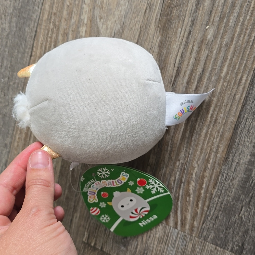 Squishmallows Nissa Plush Toy - Picture 2 of 4